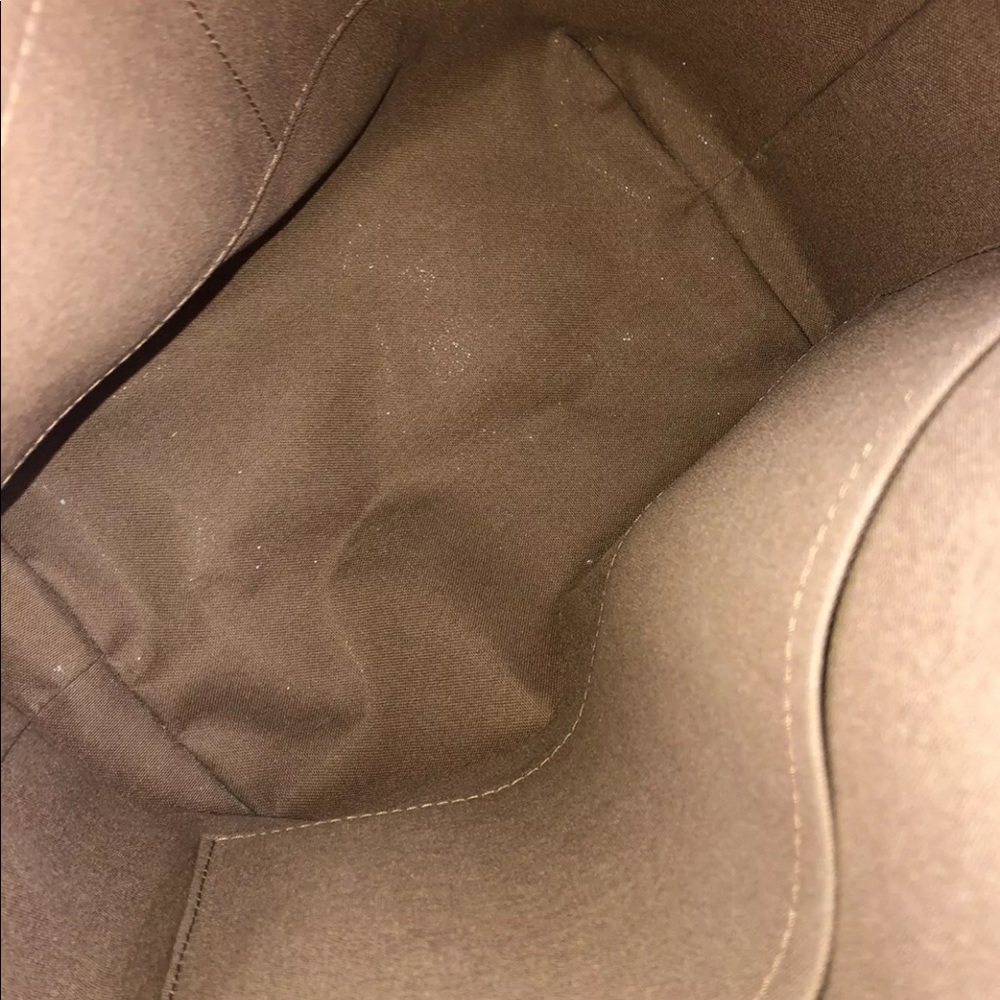 💎✨DISCONTINUED✨💎 TOTALLY MM LOUIS VUITTON - Picture 13 of 15